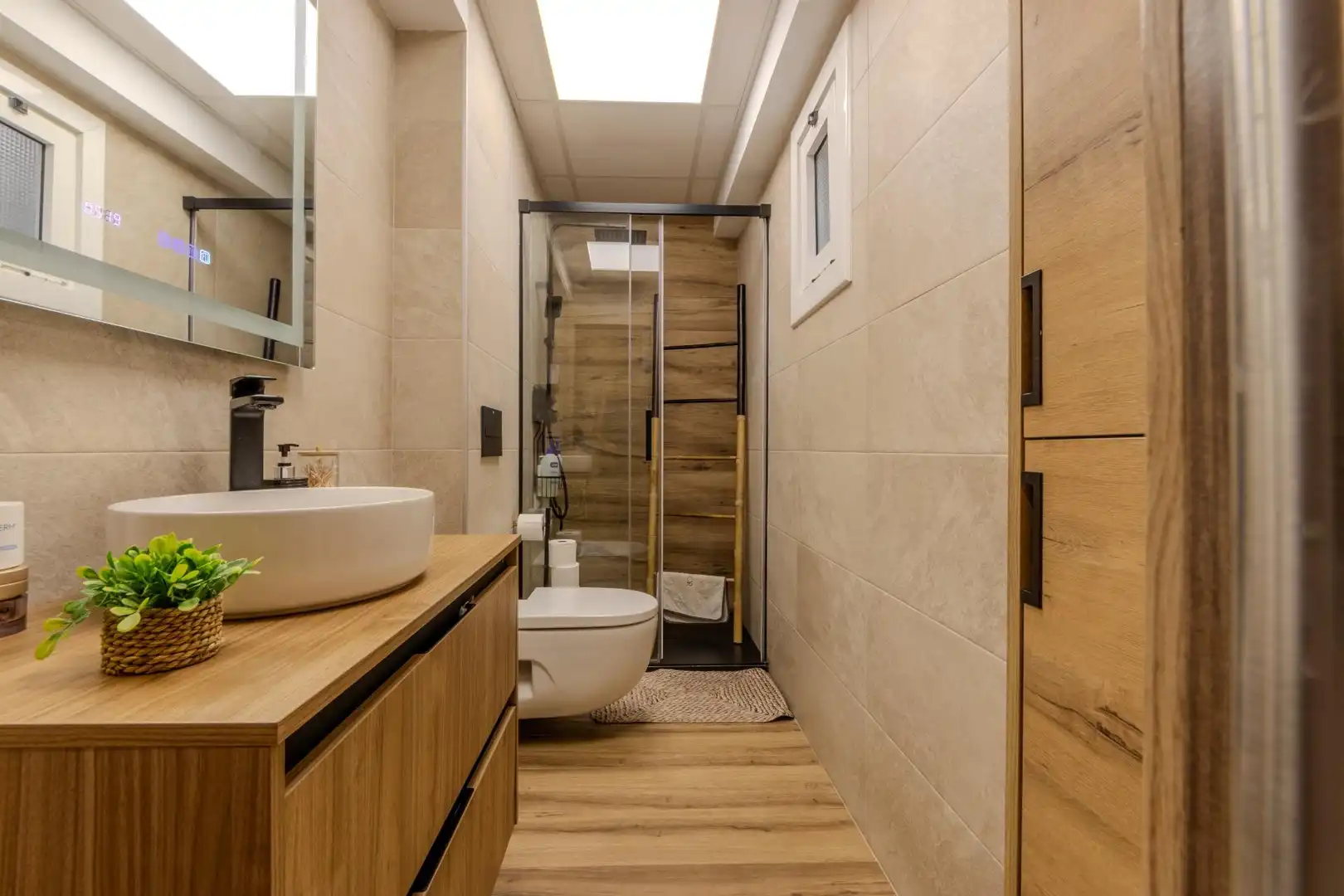 Baño de Piso en venta en Reus con Calefacción, Parquet y Balcón