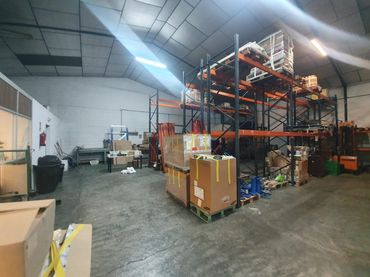 Nave industrial in vendita a Cerro - Amate