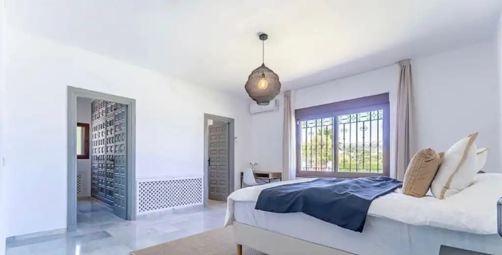 Bedroom of Houses for rent in Marbella  with Terrace and Swimming Pool