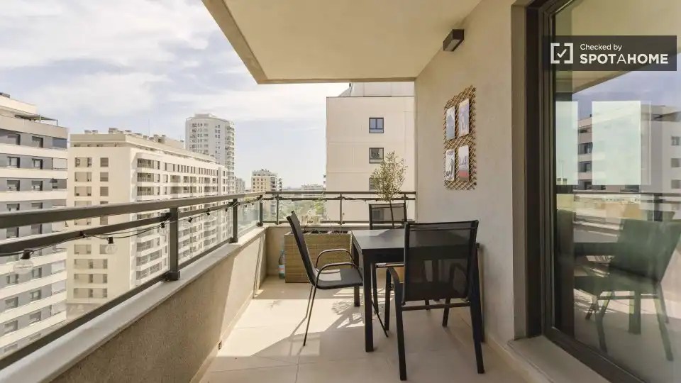 Terraza de Piso de alquiler en Valencia con Aire acondicionado, Calefacción y Amueblado