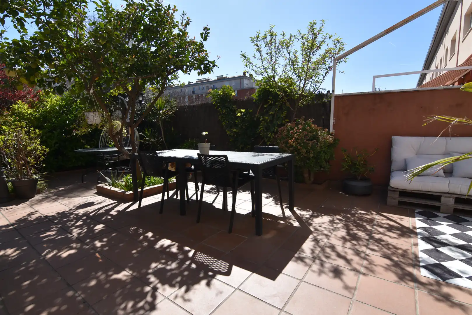 Terraza de Casa adosada en venta en Calella con Aire acondicionado, Calefacción y Jardín privado