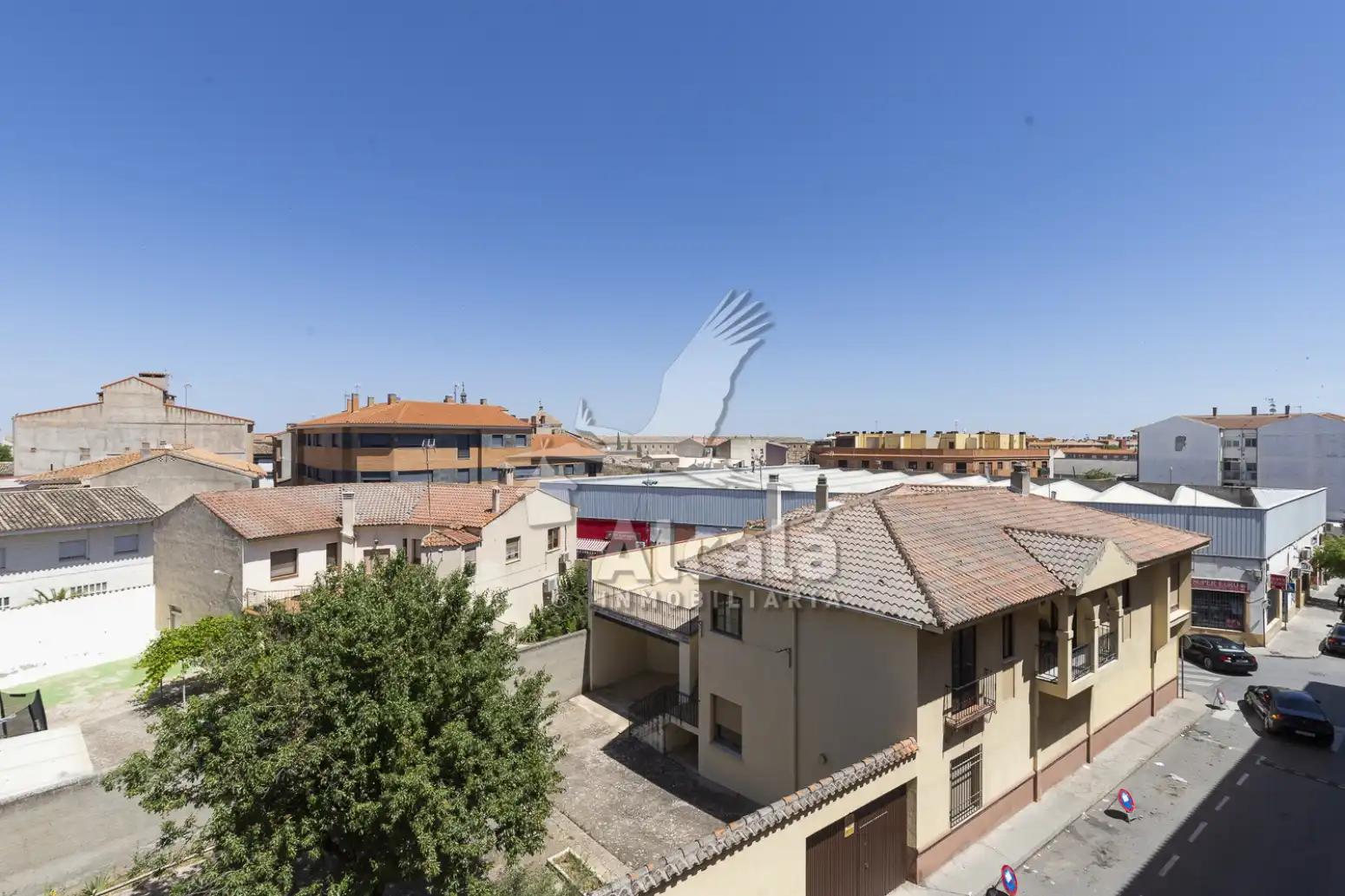 Außenansicht von Wohnung zum Verkauf in Ocaña mit Heizung, Privatgarten und Terrasse