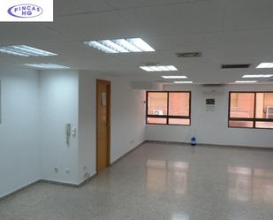 Oficina en venda en Alicante / Alacant amb Aire condicionat, Calefacció i Traster
