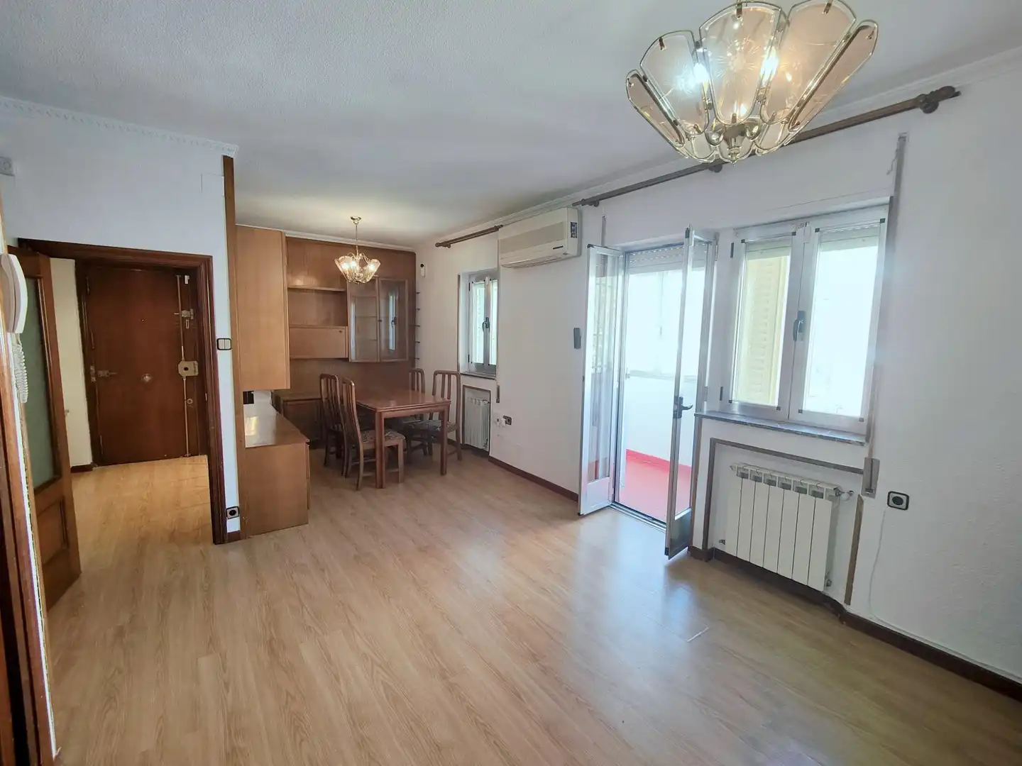 Sala de estar de Piso en venta en  Madrid Capital con Aire acondicionado y Terraza
