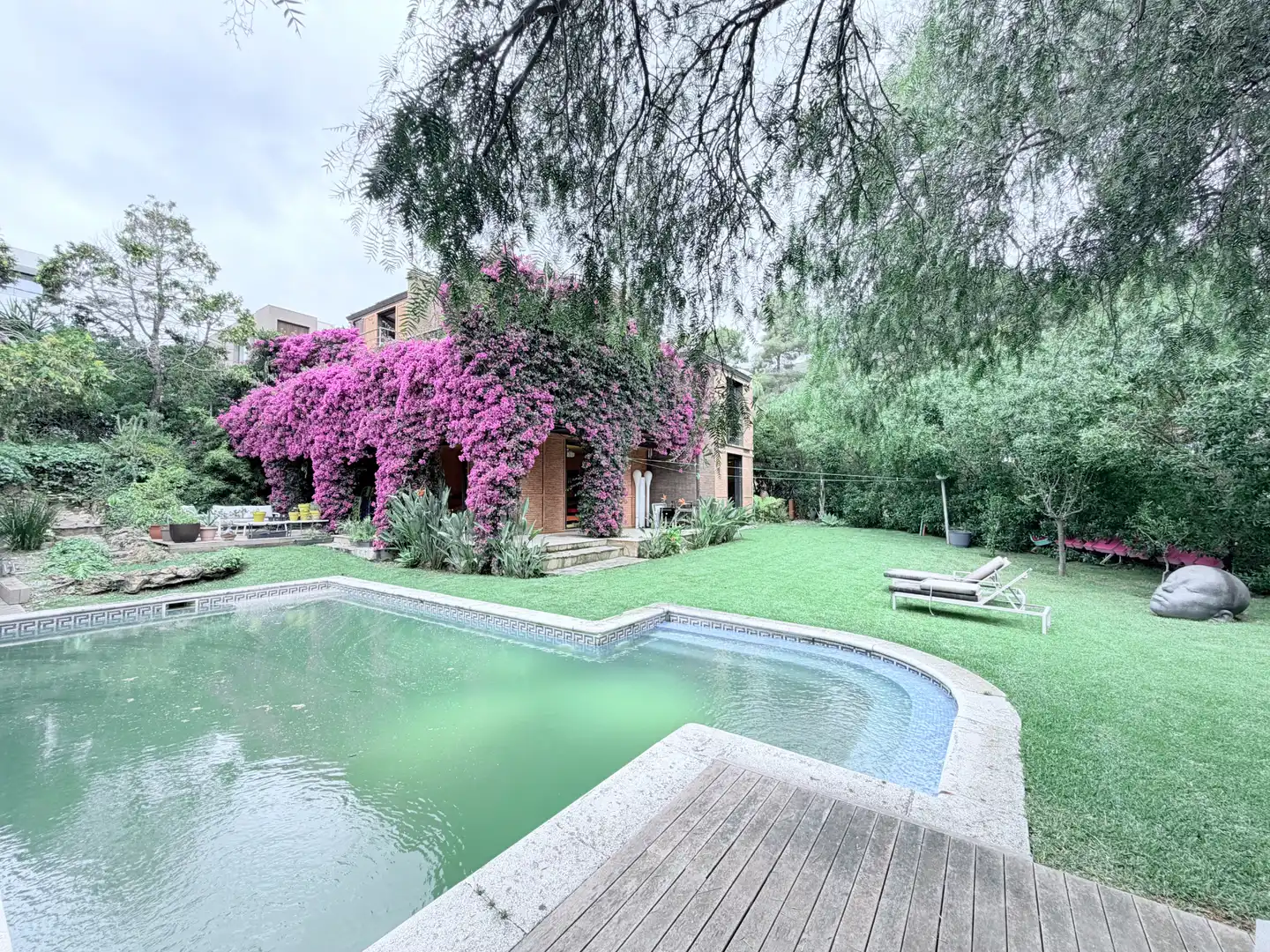 Garten von Haus oder Chalet zum Verkauf in Castelldefels mit Klimaanlage, Heizung und Privatgarten