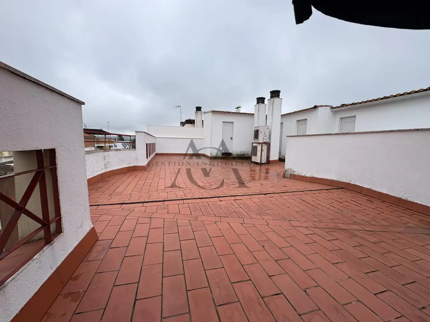 Terraza de Piso en venta en Lucena con Aire acondicionado