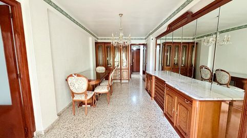 Foto 2 de Piso en venta en Calle Sondalezas, Los Castillejos - La Trinidad, Málaga Capital