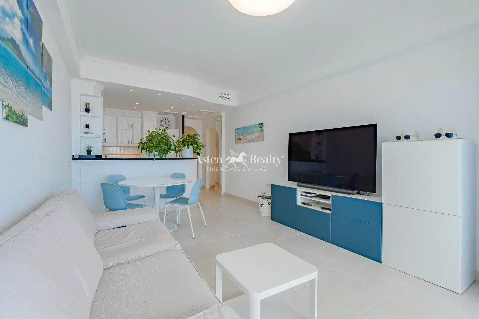 Sala de estar de Apartamento en venta en Adeje con Aire acondicionado, Terraza y Piscina