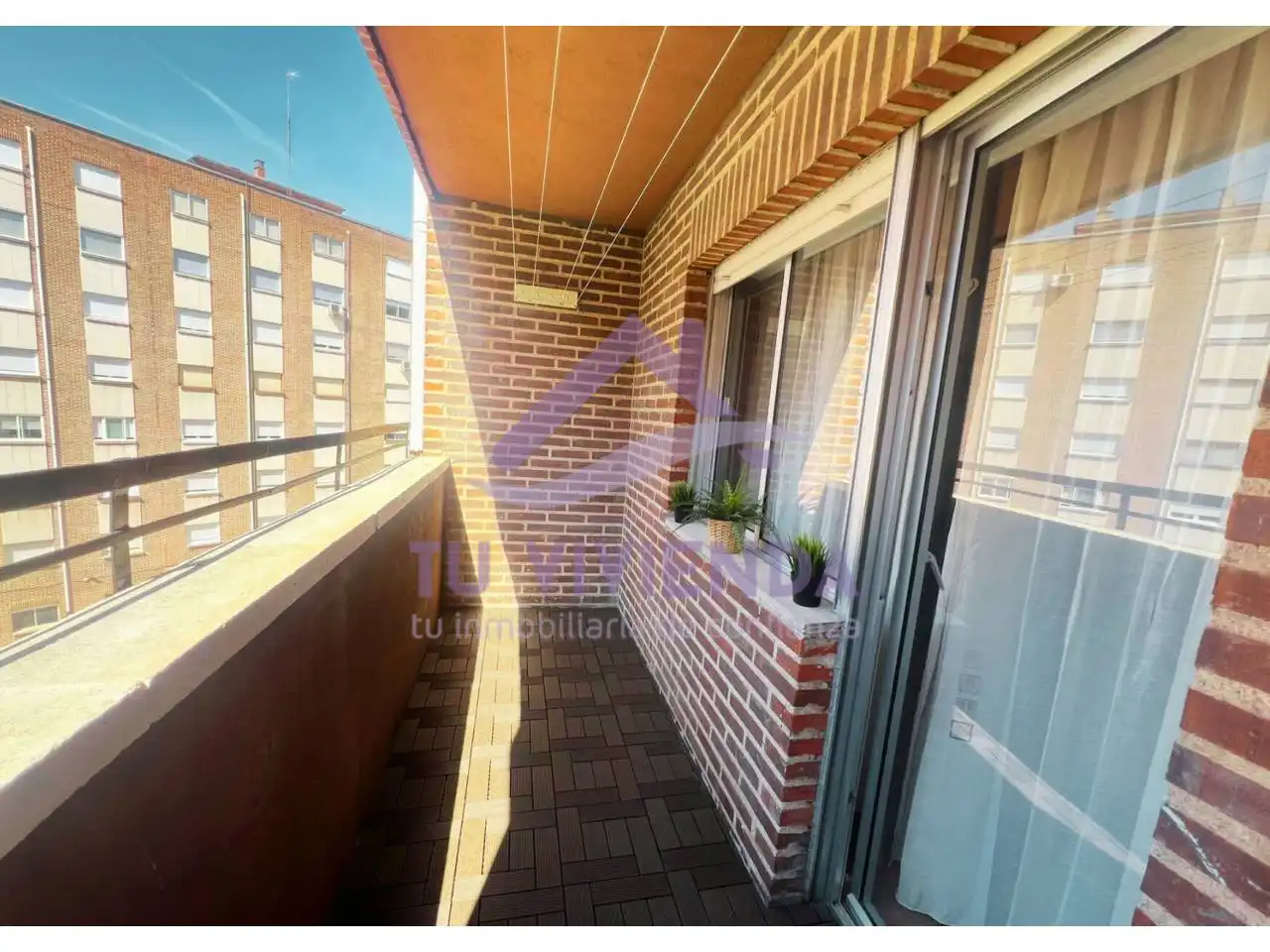 Terraza de Piso de alquiler en Valladolid con Calefacción, Terraza y Amueblado