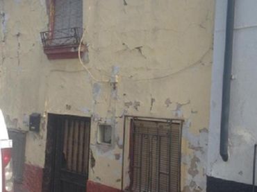 Casa aparellada en venda a LLANA BAJA