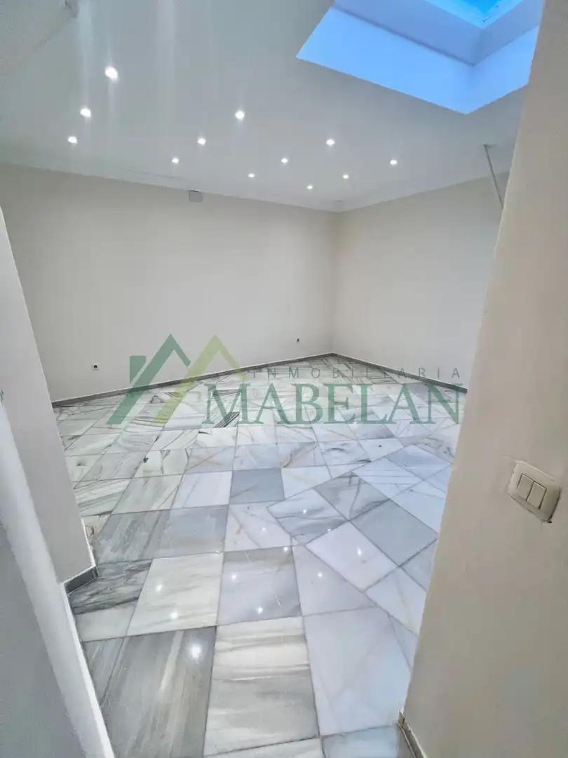 Office for rent in Jerez de la Frontera  with Heating