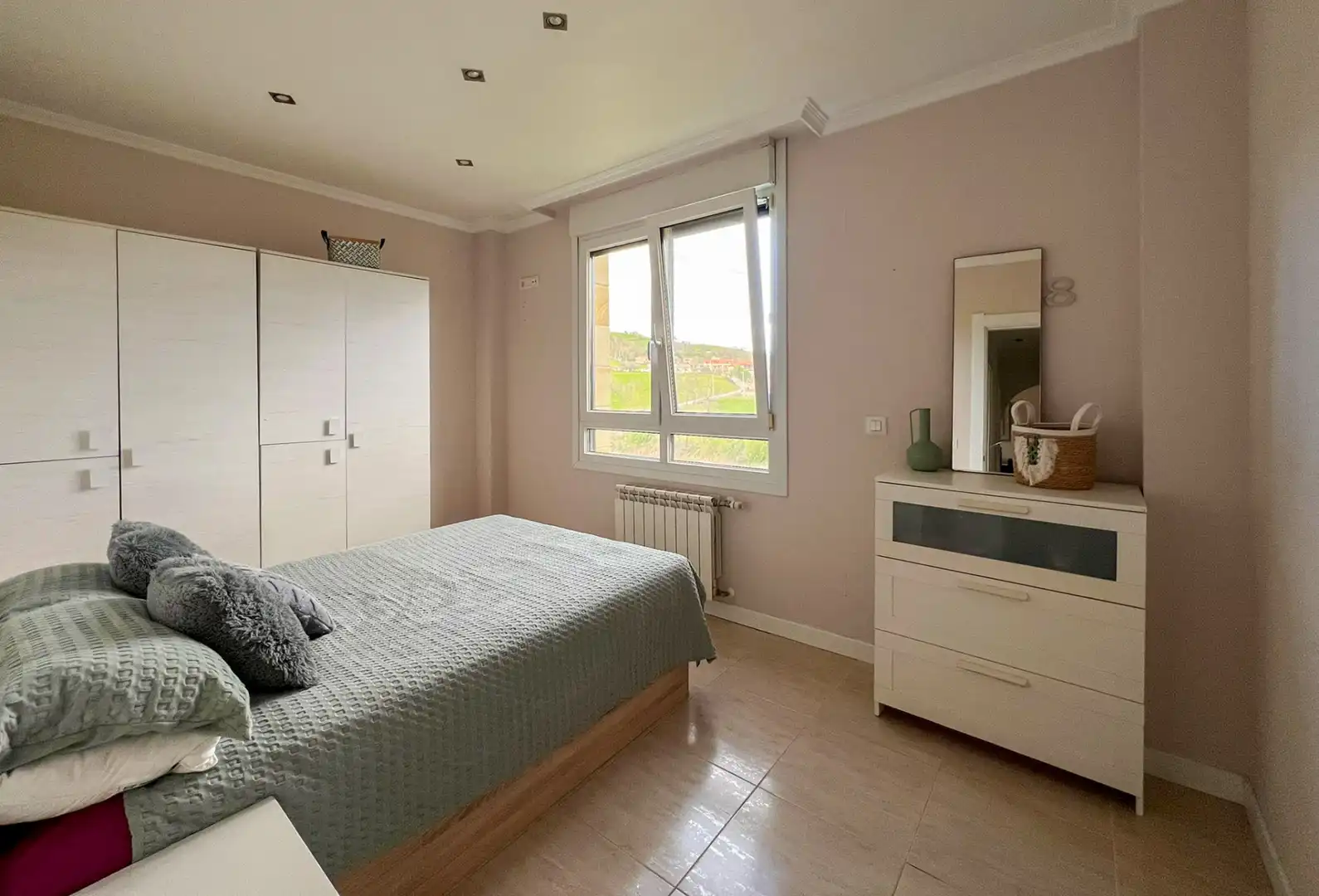 Bedroom of Flat for sale in Hazas de Cesto  with Heating and Terrace