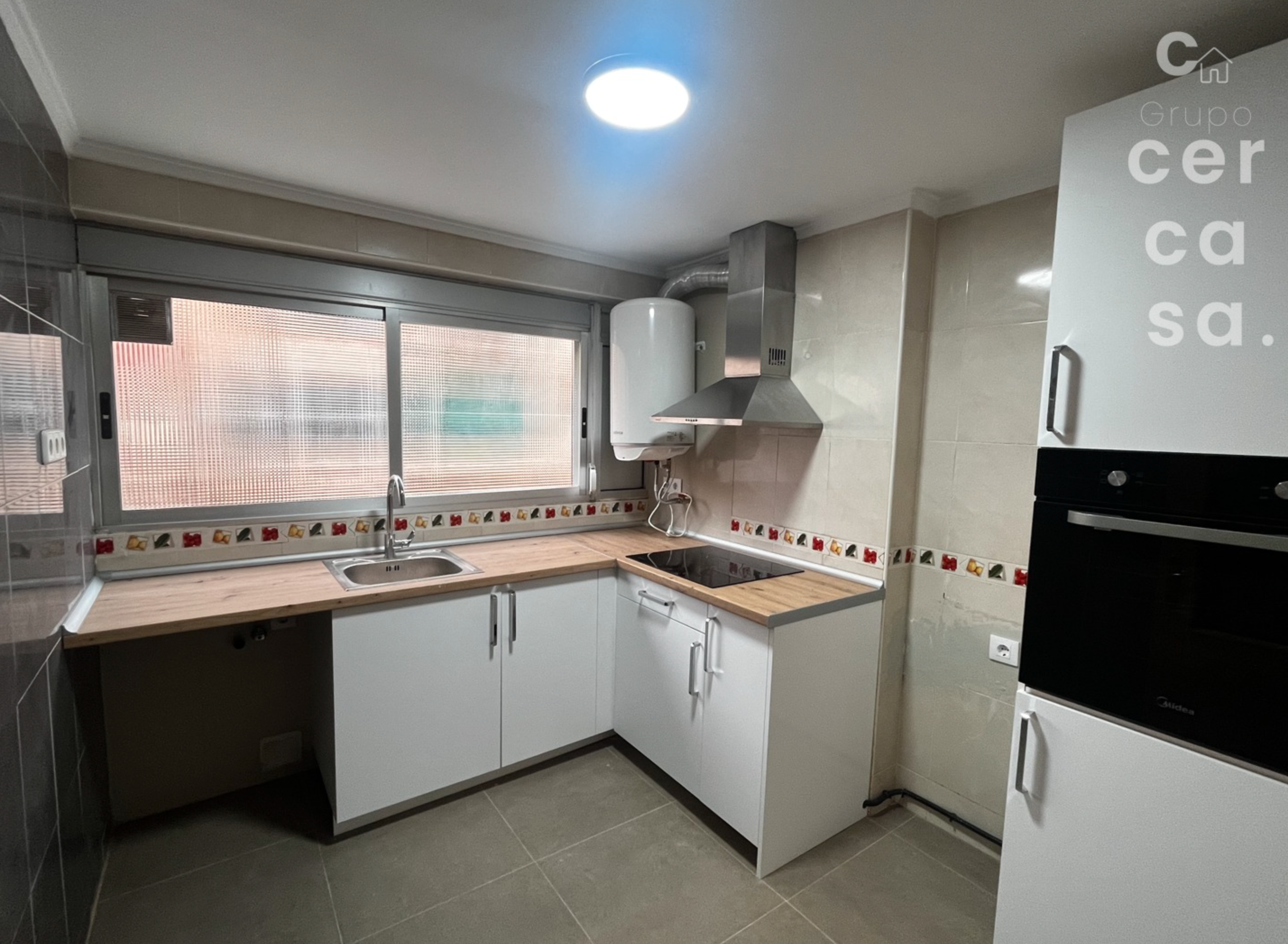 Flat to rent in Carrer de Peris Celda, Ciutat Fallera, Benicalap