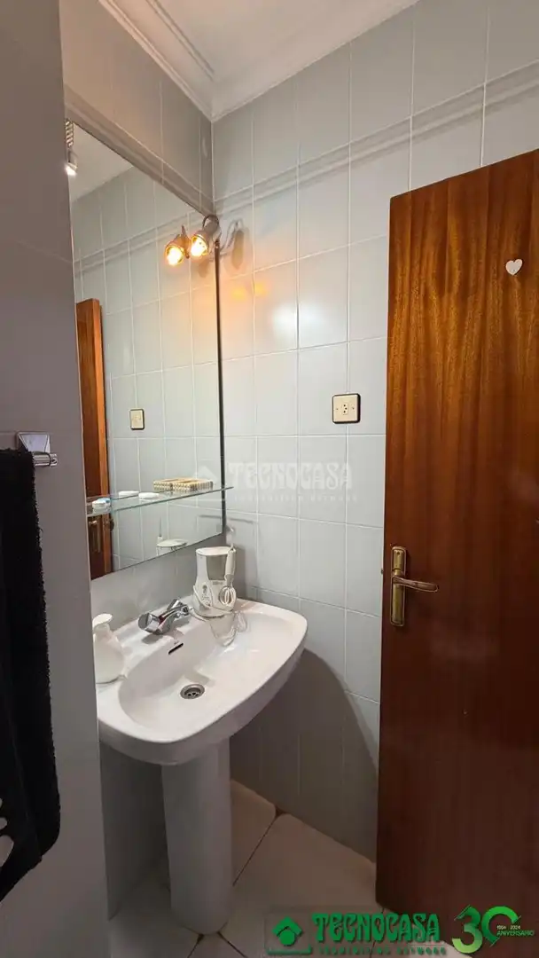 Baño de Casa adosada en venta en Candeleda con Aire acondicionado, Terraza y Balcón