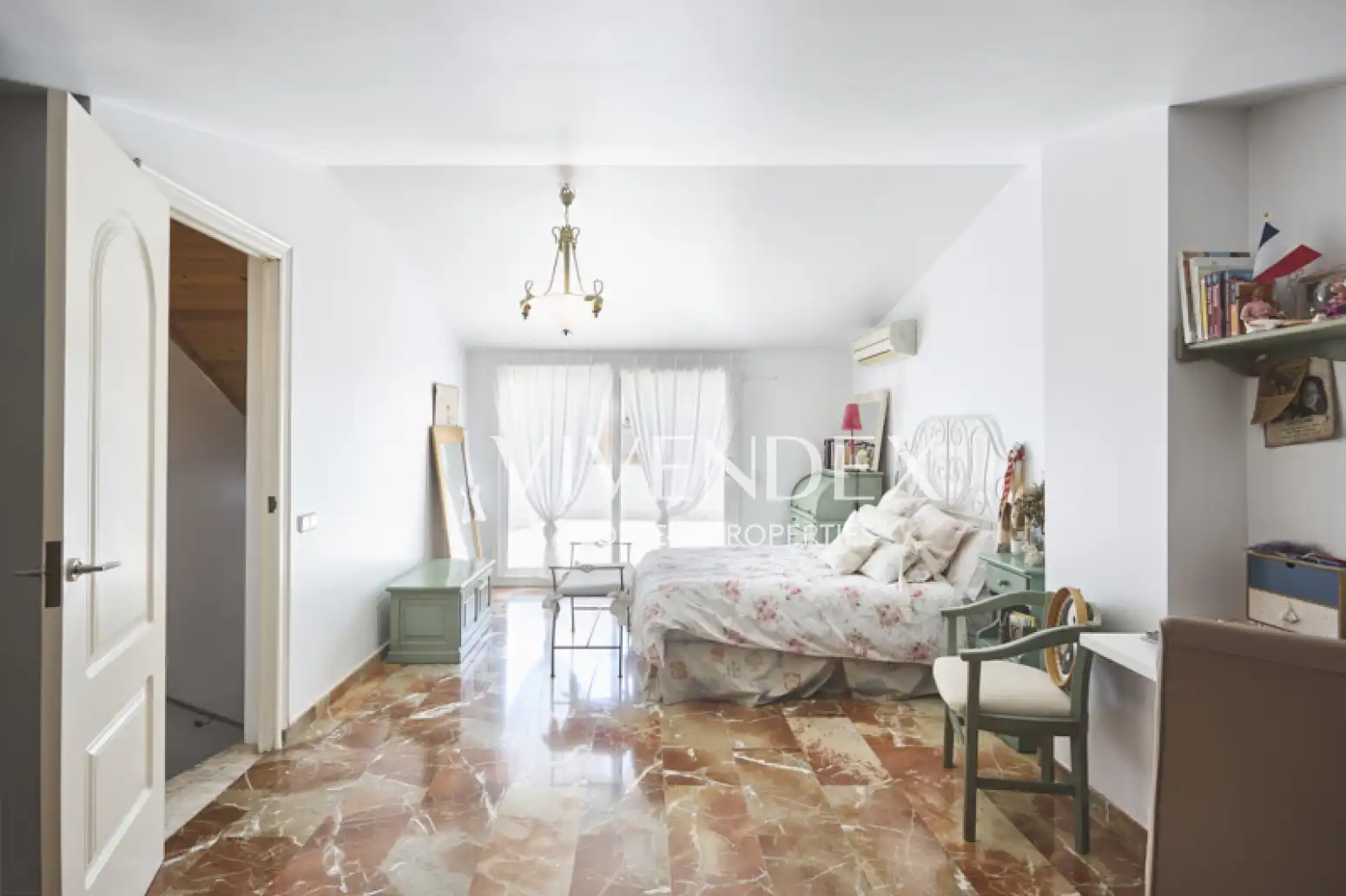 Bedroom of Houses for sale in Sant Vicenç Dels Horts  with Terrace