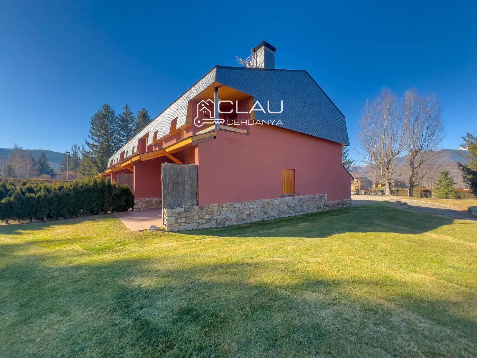 Exterior view of Single-family semi-detached to rent in Prats i Sansor  with Heating, Private garden and Terrace