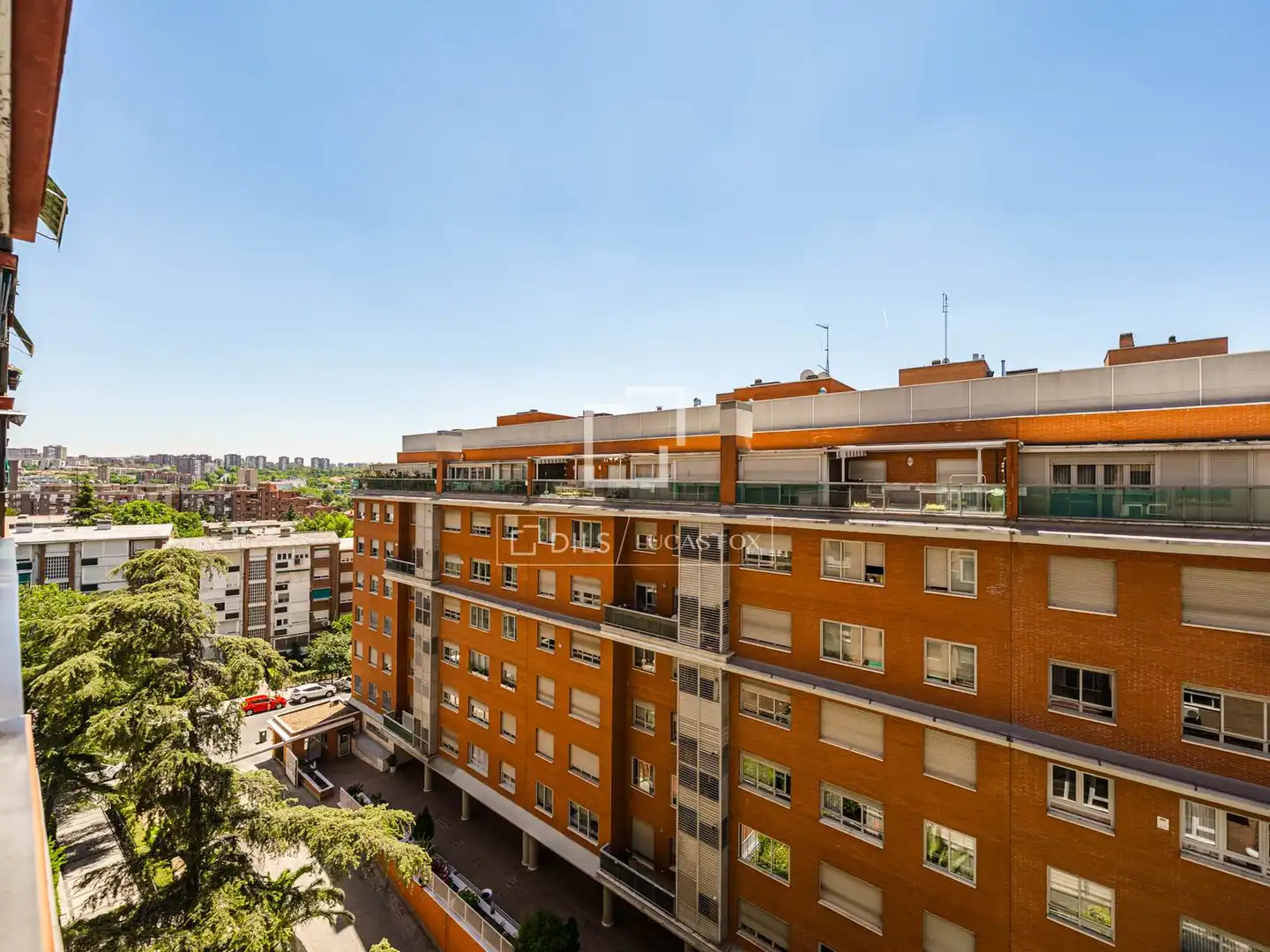 Vista exterior de Piso en venta en Madrid con Aire acondicionado y Calefacción