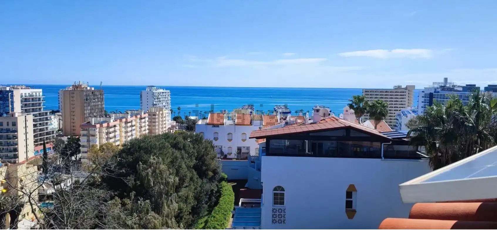 Vista exterior de Casa o chalet en venta en Benalmádena con Aire acondicionado, Jardín privado y Trastero