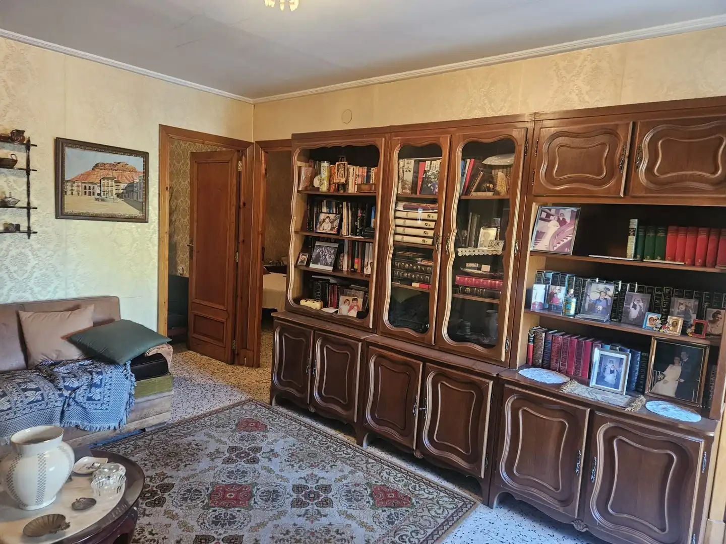 Living room of Houses for sale in Oliva  with Air Conditioner, Heating and Storage room