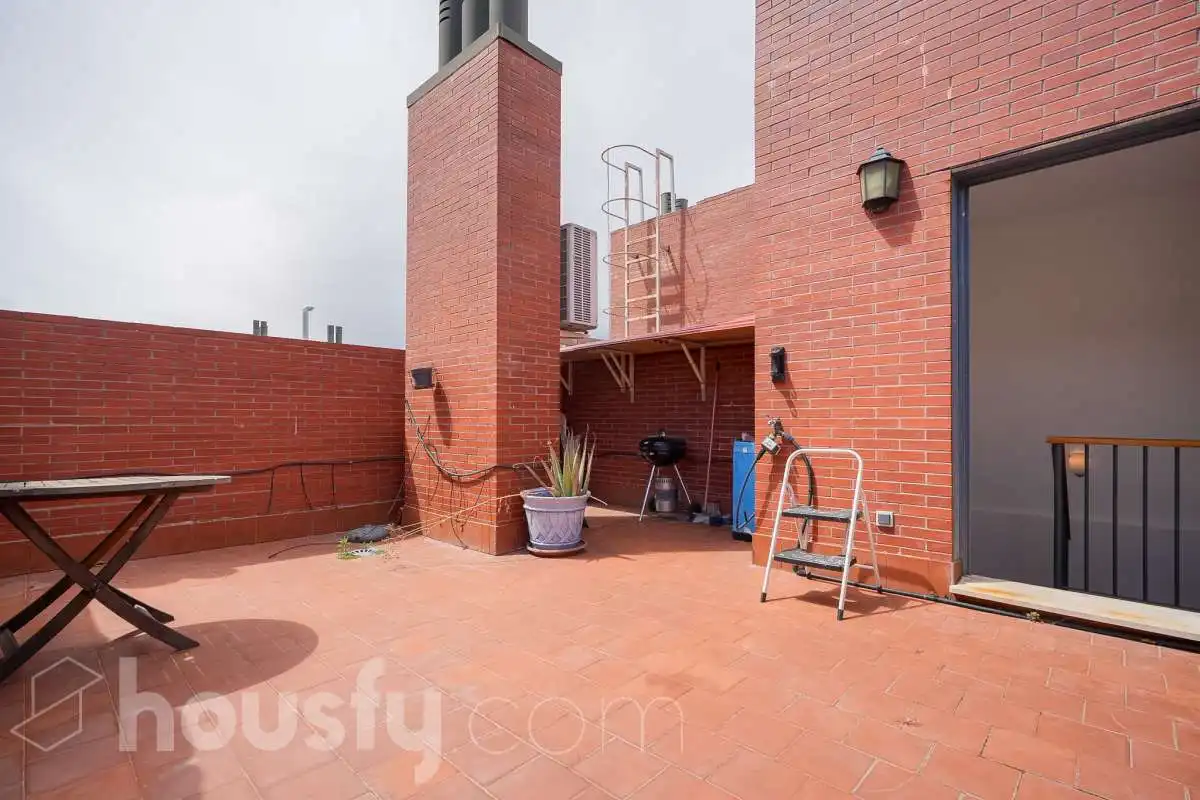 Terrace of Flat for sale in Madrid  with Air Conditioner, Heating and Private garden