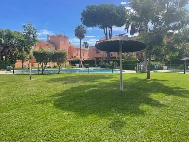 Garden of Planta baja for sale in Chiclana de la Frontera  with Private garden, Terrace and Community pool