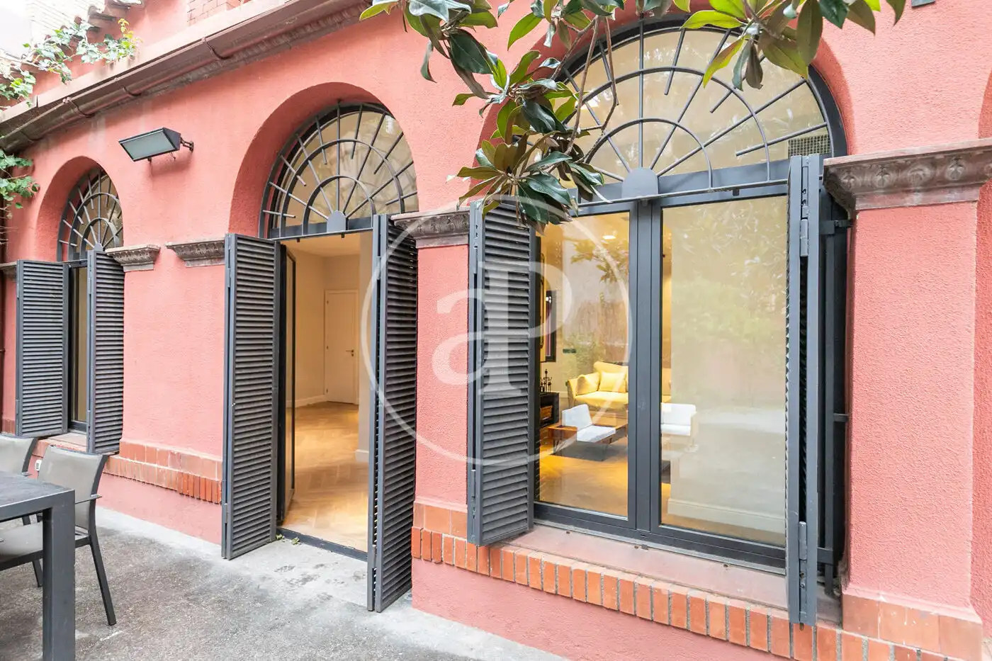 Außenansicht von Wohnung zur Miete in Sarrià - Sant Gervasi