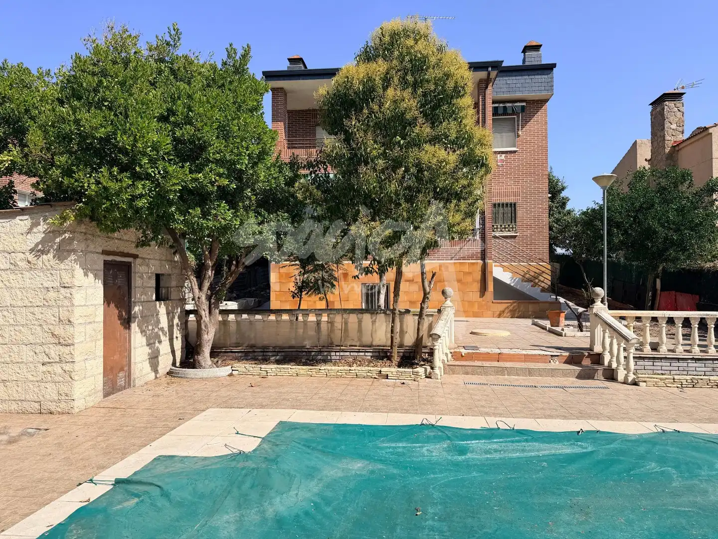Swimming pool of Houses for sale in Sevilla la Nueva  with Heating, Private garden and Terrace