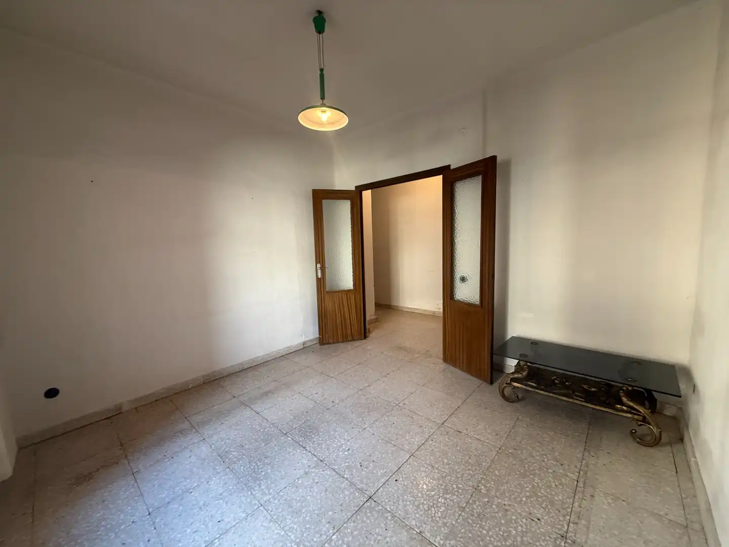 Sala d'estar de Pis en venda en Ciudad Real amb Calefacció, Terrassa i Balcó