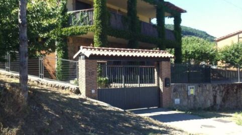 Foto 2 de Casa o chalet en venta en Valdastillas, Cáceres