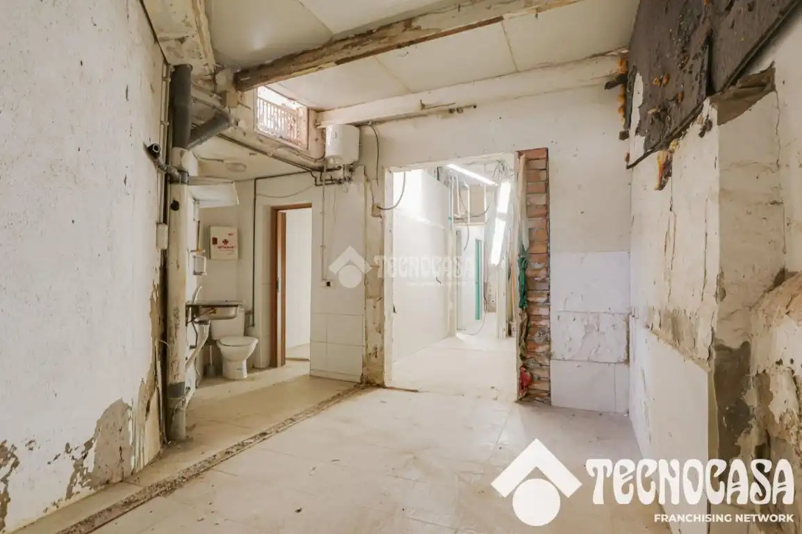 Flat for sale in La Catalana