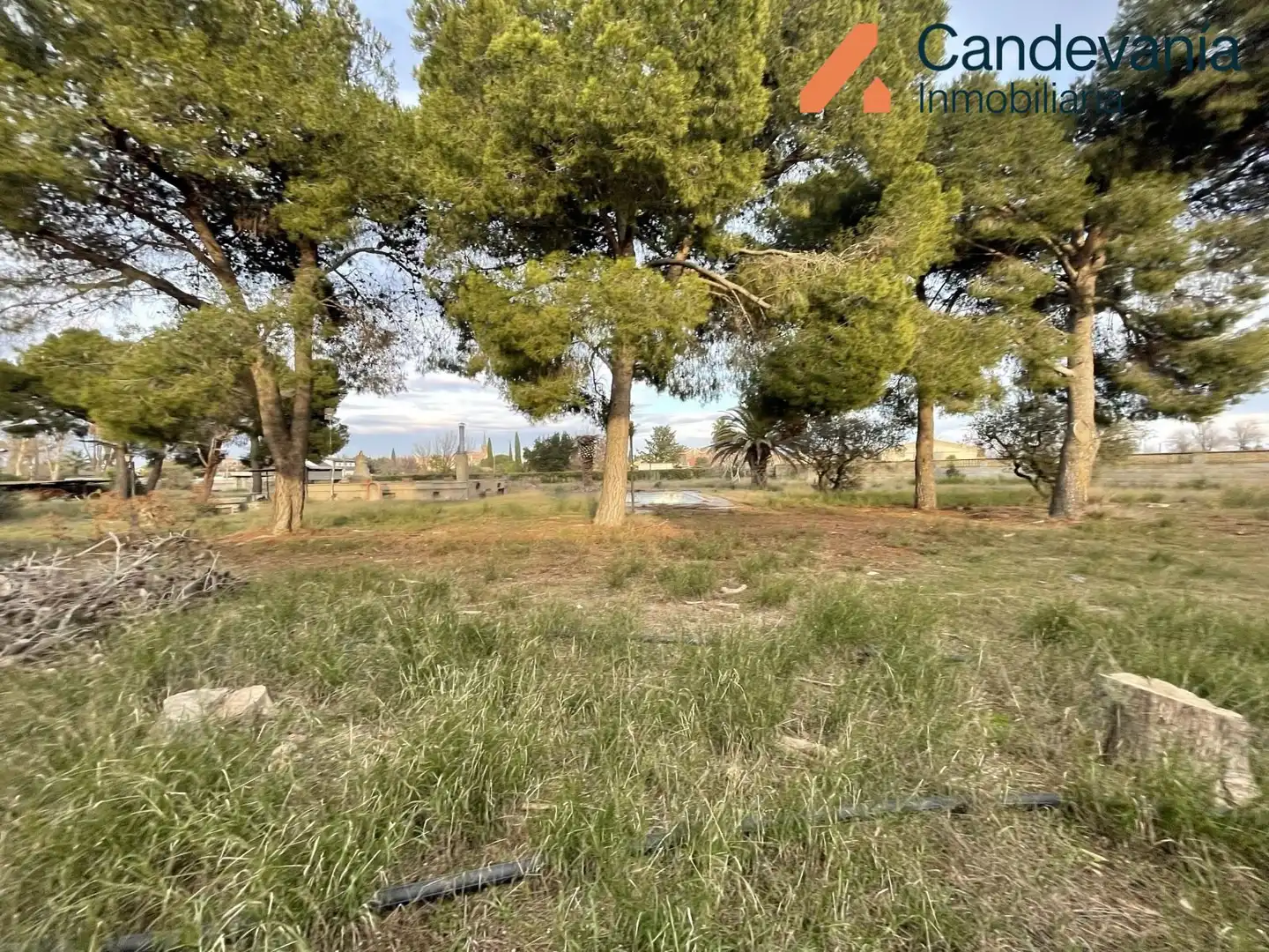 Country homes for sale in Zaragoza  with Private garden, Terrace and Swimming Pool