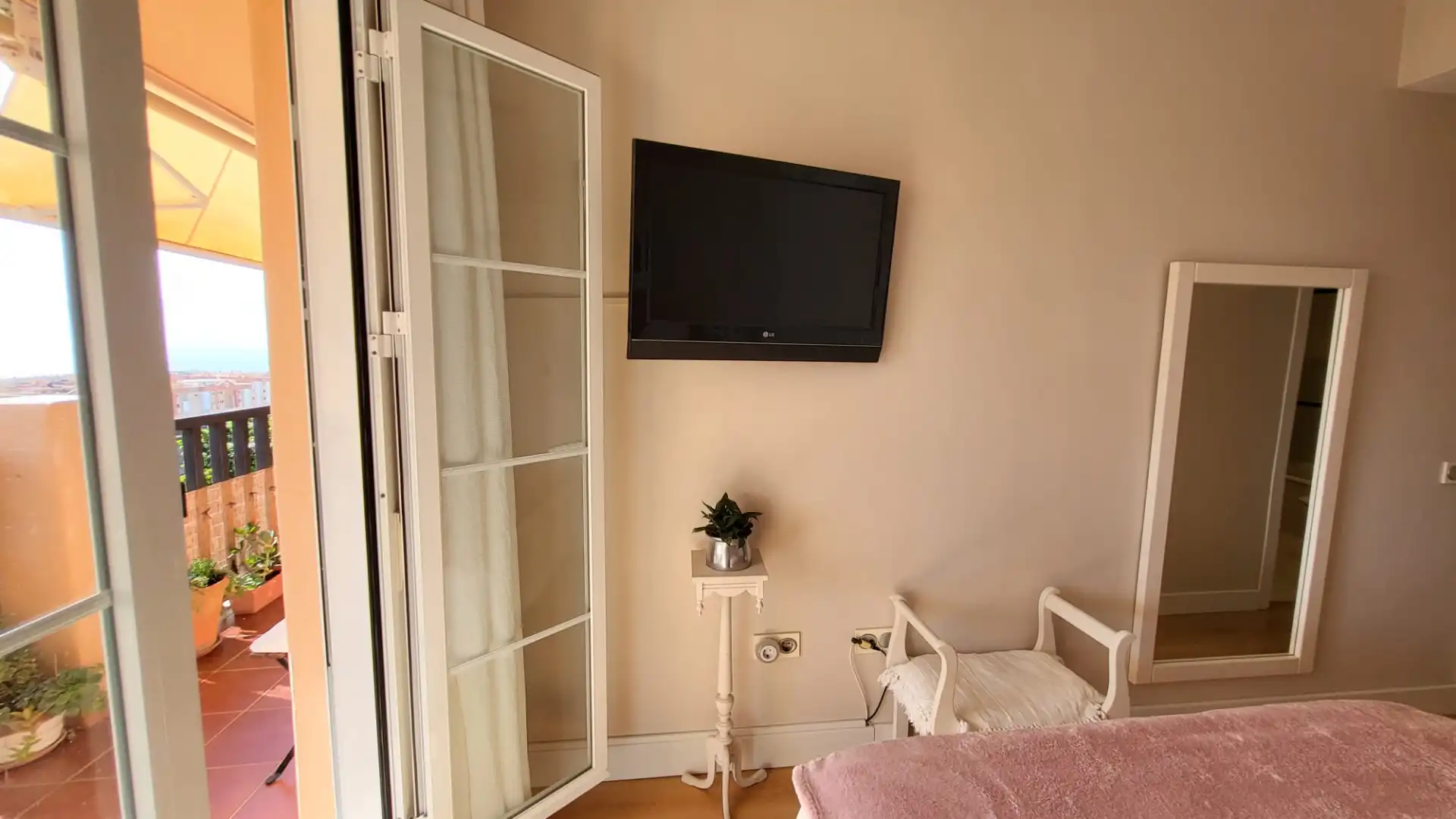 Habitación de Piso en venta en Rincón de la Victoria con Aire acondicionado, Terraza y Trastero