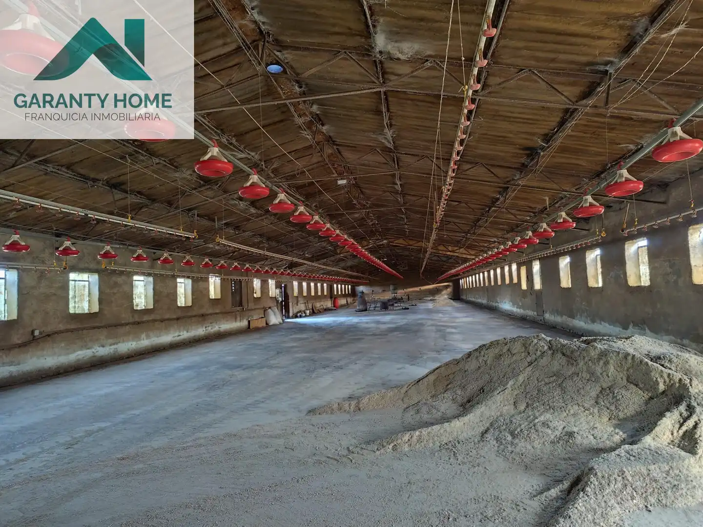 Nau industrial en venda en Recas