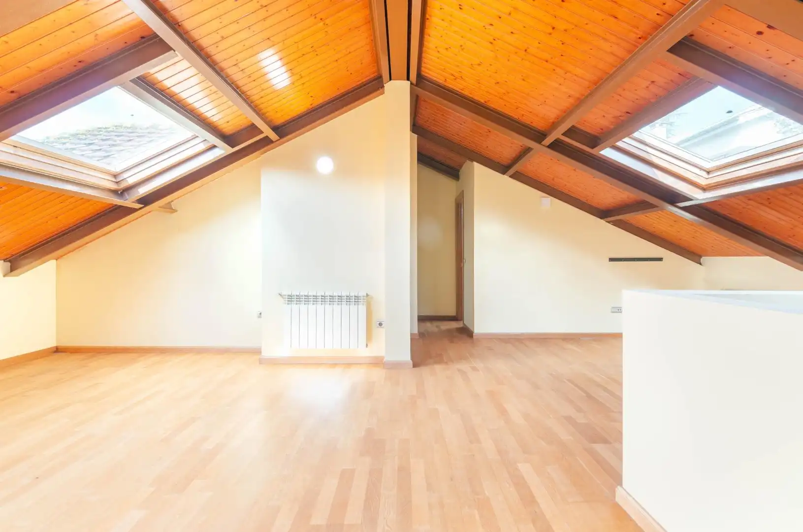 Casa o xalet en venda en Oviedo  amb Calefacció, Terrassa i Traster
