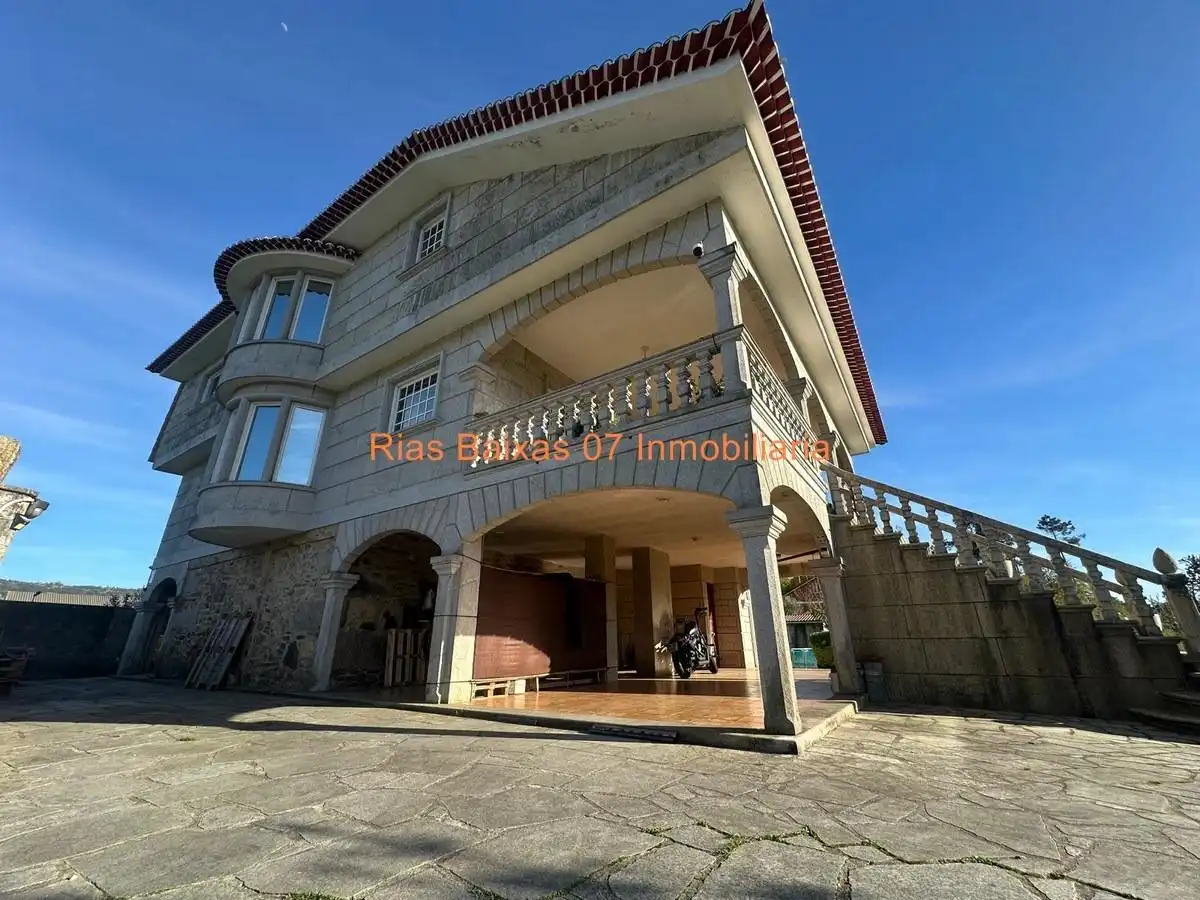 House with garden for sale in Mos, imagen 61