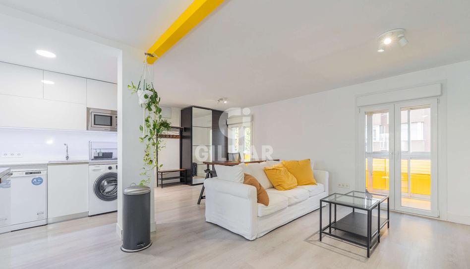Foto 1 de Piso en venta en Pueblo Nuevo, Madrid