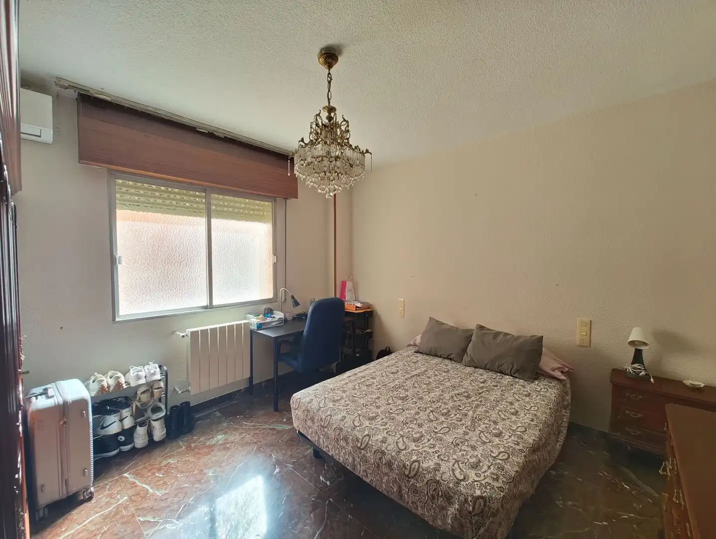 Bedroom of Flat for rent in Granada  with Air Conditioner, Heating and Furnished