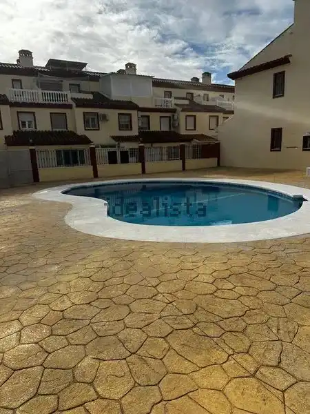 Piscina de Casa o xalet en venda en Vélez-Málaga amb Aire condicionat, Calefacció i Jardí privat