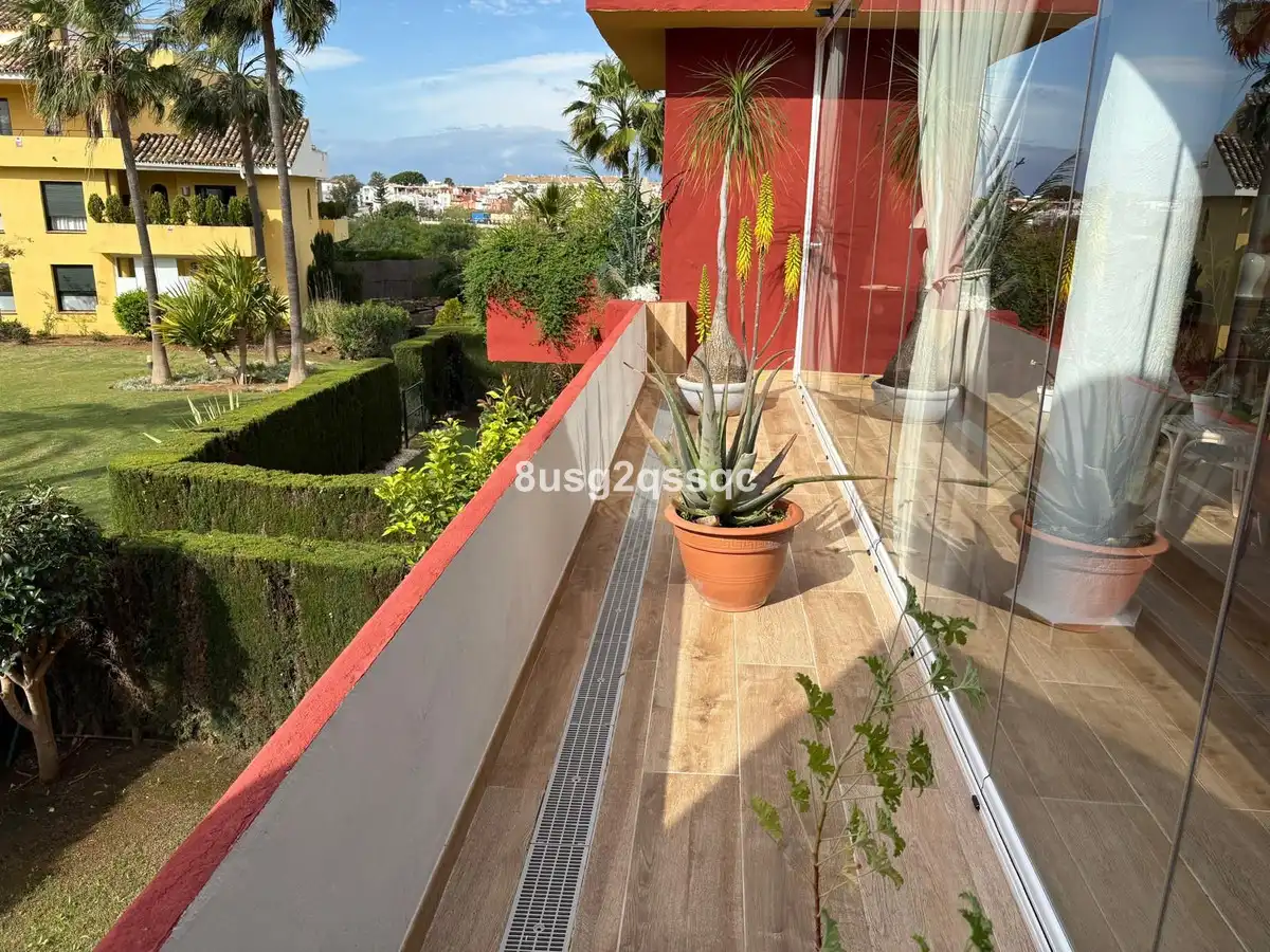 Terrace of Flat for sale in Estepona  with Air Conditioner, Furnished and TV
