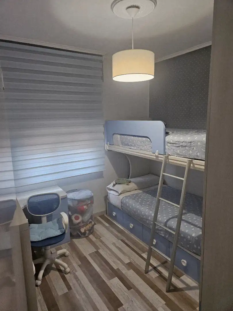 Habitación de Piso en venta en Sestao  con Amueblado y Balcón