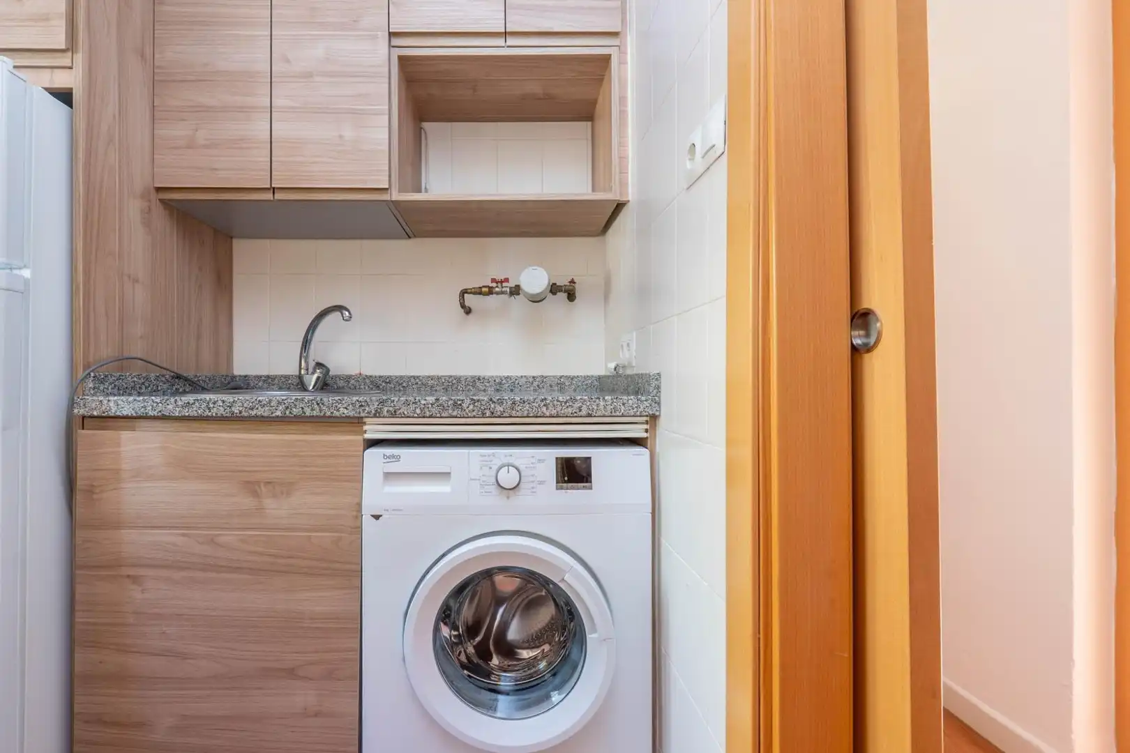 Cuina de Pis en venda en Granada amb Aire condicionat i Balcó