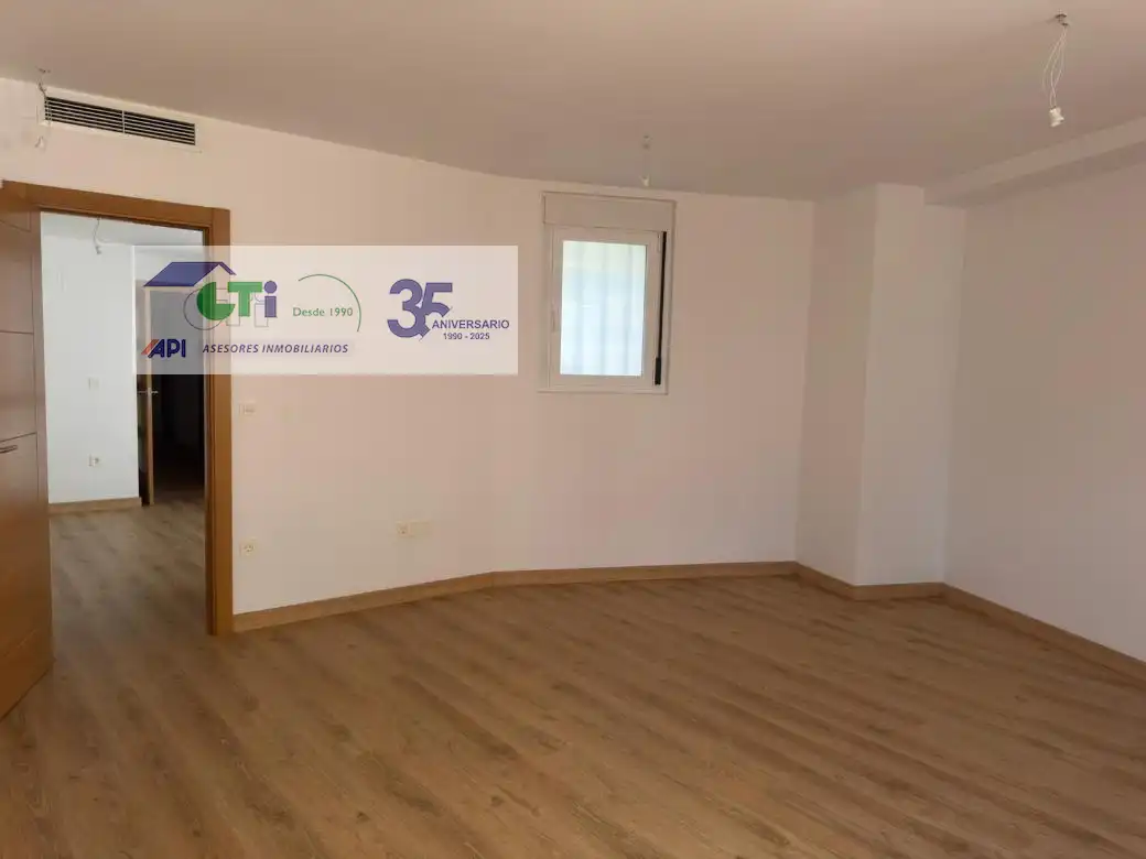 Flat for sale in Zaragoza