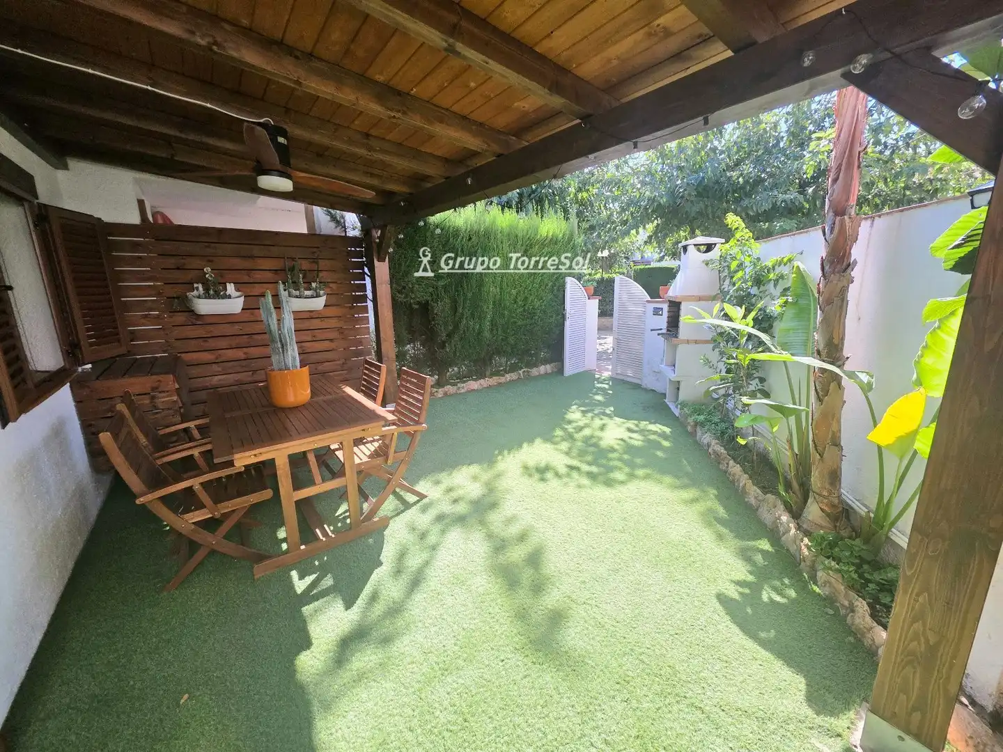 Adosado con piscina en venta en CALA JUSTELL, imagen 4