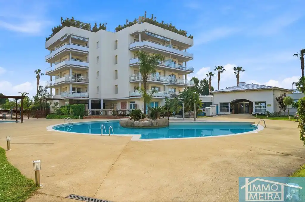 Vista exterior de Apartamento en venta en Roses con Aire acondicionado, Calefacción y Terraza