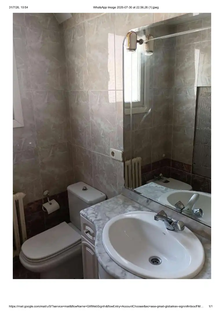 Bathroom of Flat for sale in  Pamplona / Iruña  with Parquet flooring and Balcony