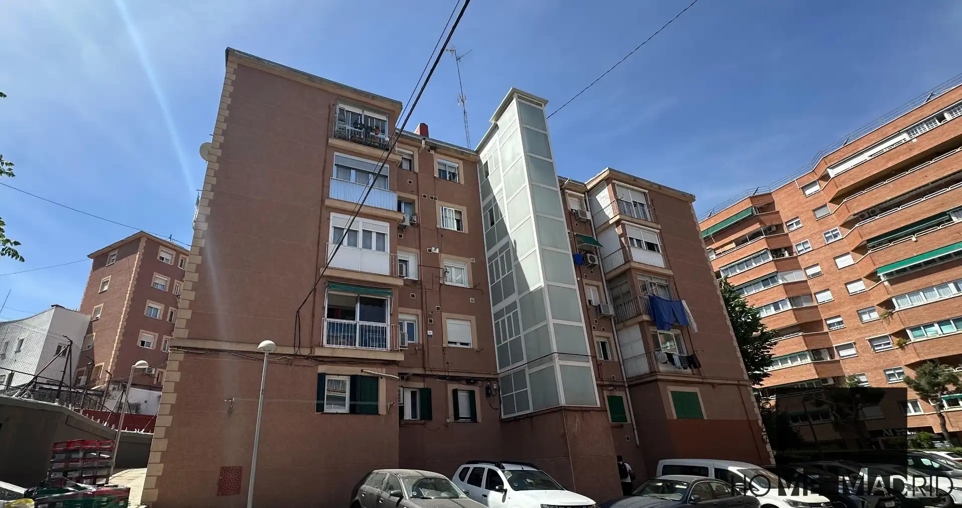 Vista exterior de Piso en venta en  Madrid Capital con Calefacción y Terraza