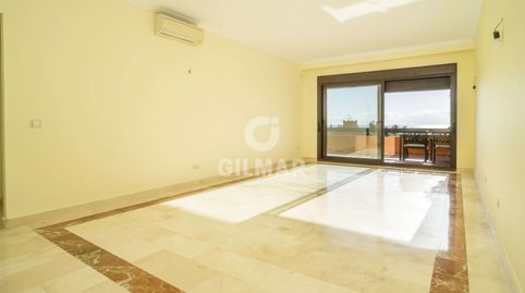 Foto 4 de Dúplex en venda a Buenas Noches, Estepona