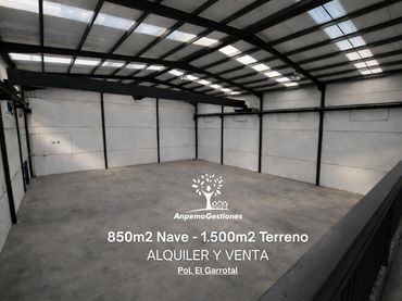 Nave industrielle à louer à Calle Naranja Cadenera 25A