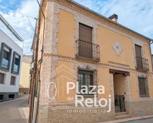 Vista exterior de Casa adosada en venda en Pepino amb Aire condicionat i Balcó