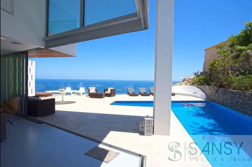 Villa con piscina in vendita a Centro ciudad